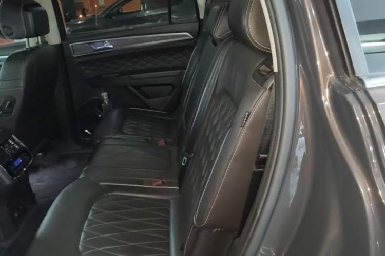 Used Volkswagen Teramont 2019 530 V6 Four-Wheel Drive Prestige Flagship Edition China V Standard Left Rear Seat
