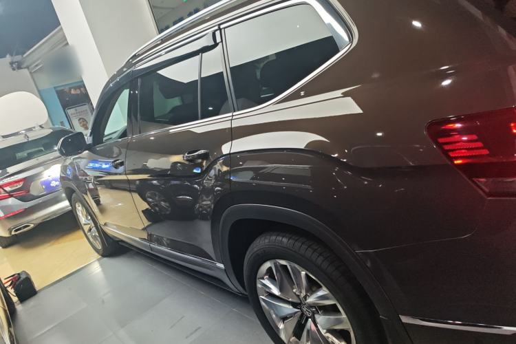 Used Volkswagen Teramont 2019 530 V6 Four-Wheel Drive Flagship Model China VI Standard Left Side