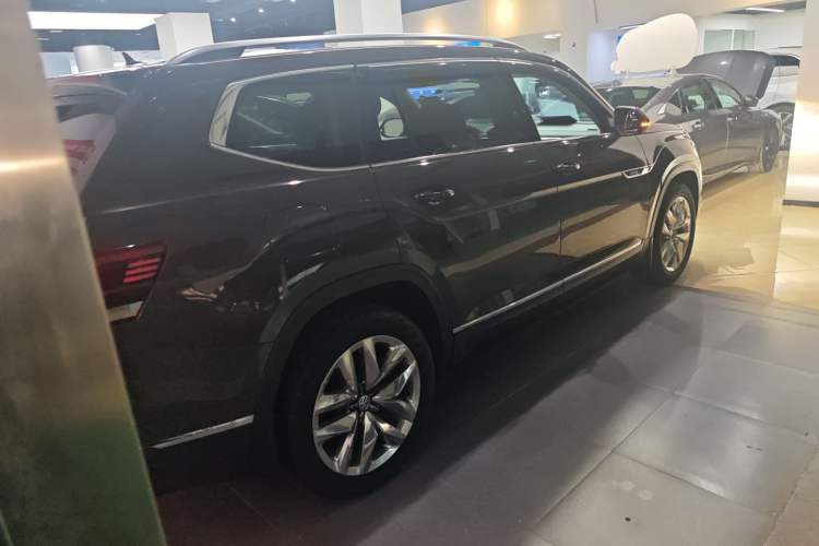 Used Volkswagen Teramont 2019 530 V6 Four-Wheel Drive Flagship Model China VI Standard Rear Right 45 Deg