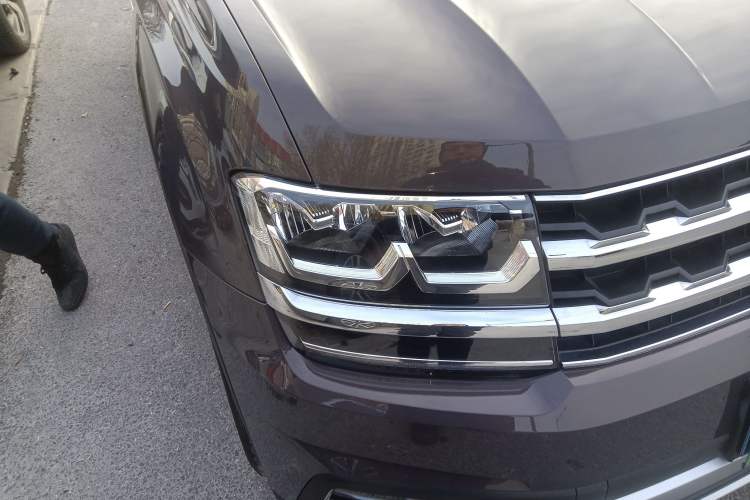 Used Volkswagen Teramont 2019 380TSI Four-Wheel Drive Luxury Version China V Standard Right Front Headlight