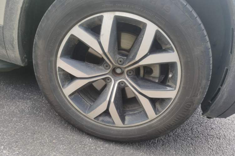 Used Volkswagen Teramont 2019 330TSI Two-Wheel-Drive Luxury Edition China VI Standard Right Front Wheel Hub