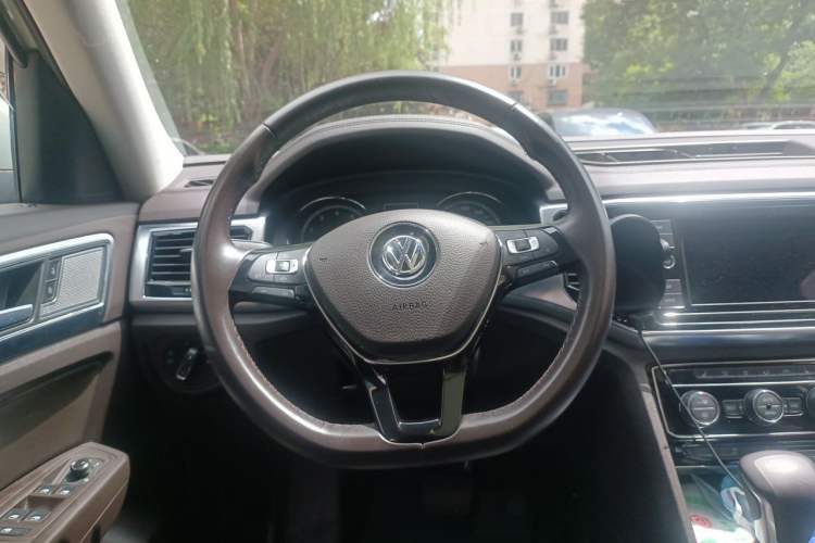 Used Volkswagen Teramont 2019 380TSI Four-Wheel Drive Luxury Version China VI Standard Steering Wheel