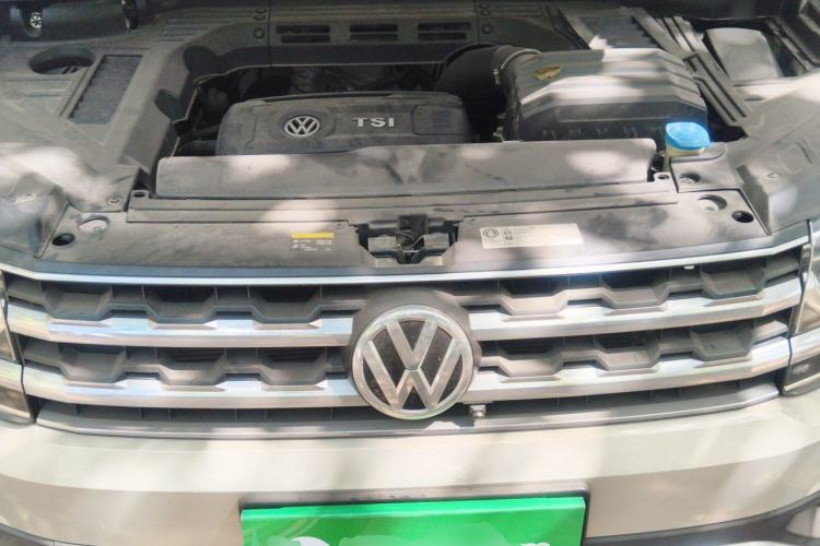 Used Volkswagen Teramont 2019 380TSI Four-Wheel Drive Comfort Edition China V Standard Engine Bay