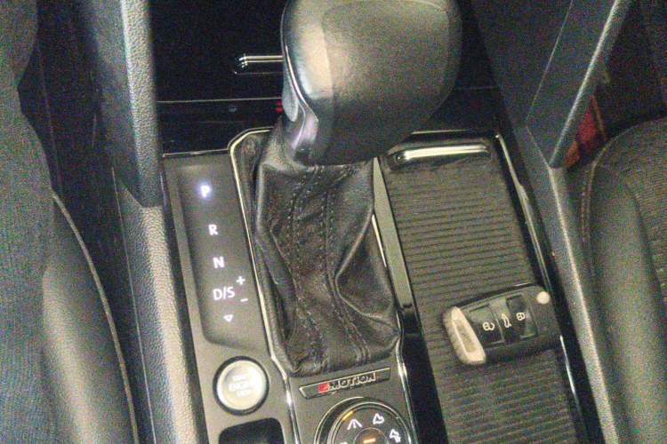 Used Volkswagen Teramont 2019 380TSI Four-Wheel Drive Comfort Edition China V Standard Gear Lever