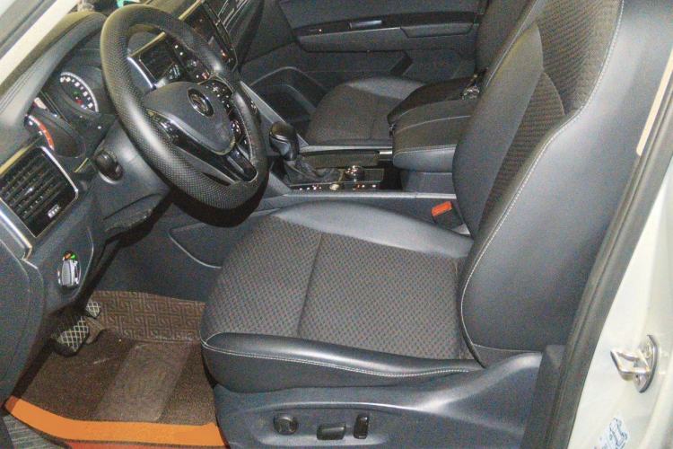 Used Volkswagen Teramont 2019 380TSI Four-Wheel Drive Comfort Edition China V Standard Left Front Seat