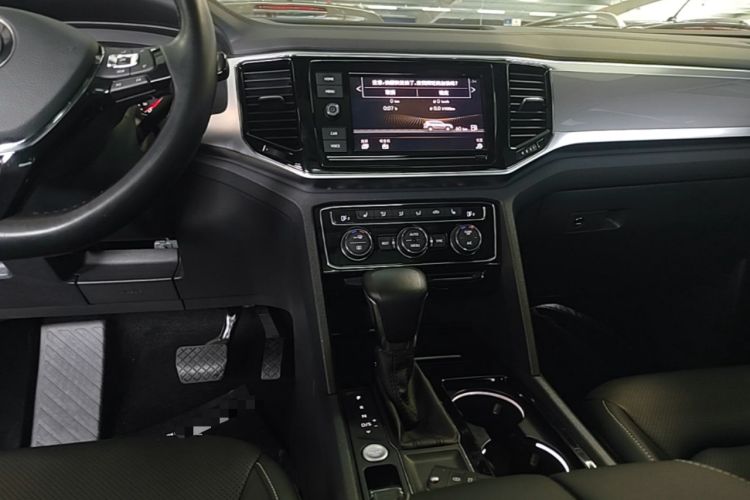 Used Volkswagen Teramont 2019 330TSI Two-Wheel-Drive Luxury Edition China VI Standard Audio And AC Panel