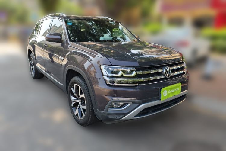 Used Volkswagen Teramont 2019 330TSI Two-Wheel-Drive Luxury Edition China VI Standard Front Right 45 Deg