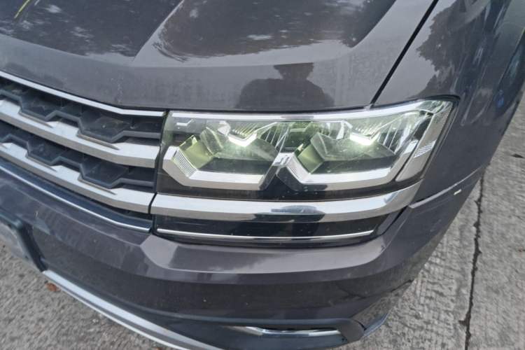 Used Volkswagen Teramont 2019 330TSI Two-Wheel-Drive Luxury Edition China V Standard Left Front Headlight
