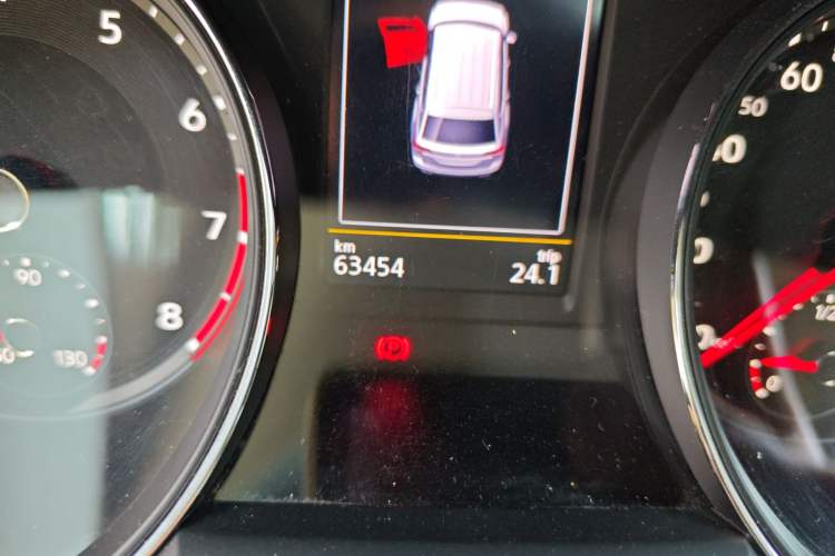 Used Volkswagen Teramont 2019 330TSI Two-Wheel-Drive Luxury Edition China VI Standard Odometer Close Up