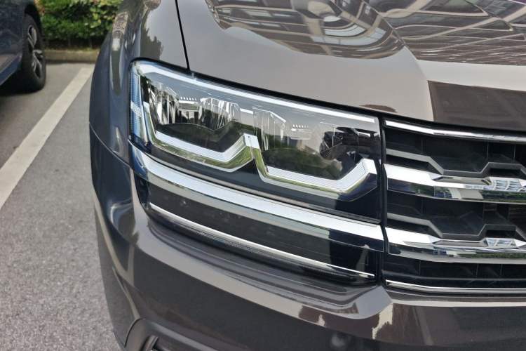 Used Volkswagen Teramont 2019 380TSI Four-Wheel Drive Luxury Version China VI Standard Right Front Headlight