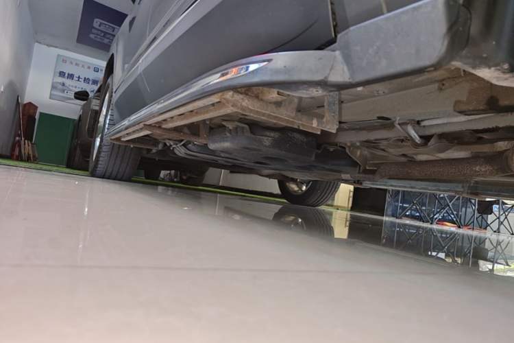 Used Volkswagen Teramont 2019 380TSI Four-Wheel Drive Flagship Model China VI Right Side Sill