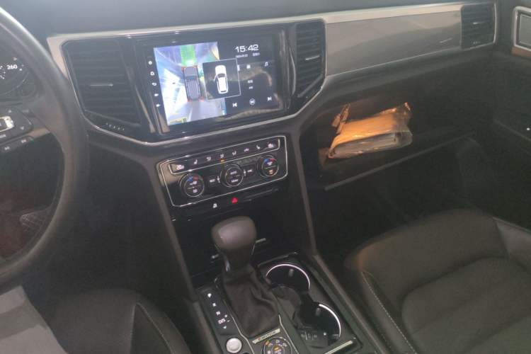 Used Volkswagen Teramont 2019 380TSI Four-Wheel Drive Luxury Version China VI Standard Audio And AC Panel