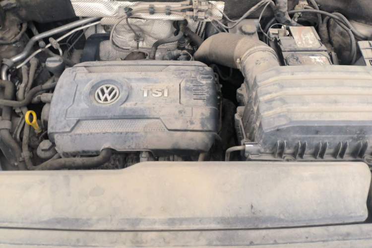Used Volkswagen Teramont 2019 380TSI Four-Wheel Drive Luxury Version China VI Standard Engine Bay