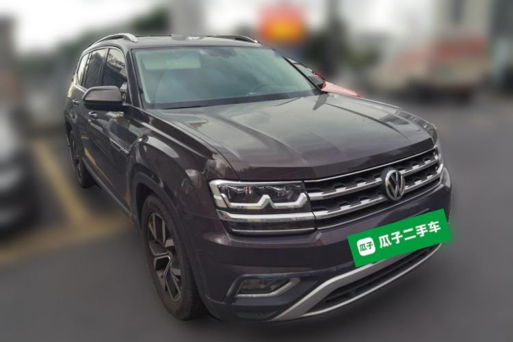 Used Volkswagen Teramont 2019 330TSI Two-Wheel-Drive Luxury Edition China VI Standard Front Right 45 Deg