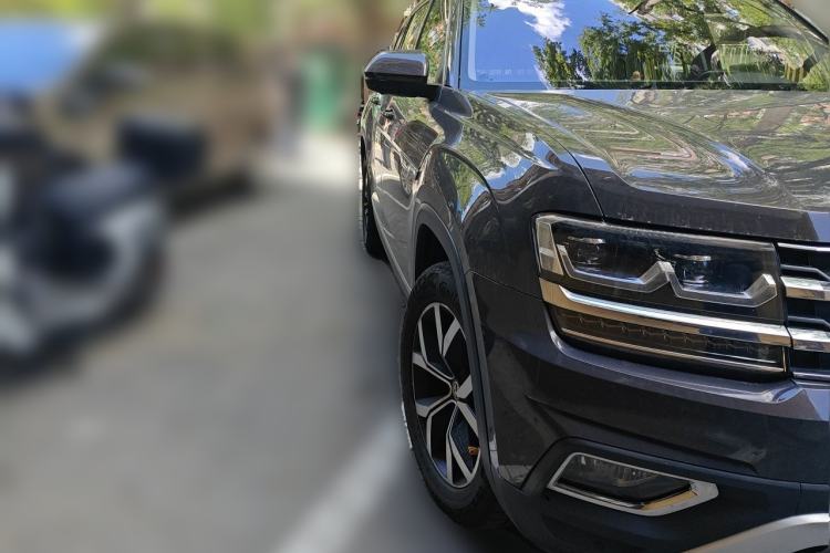 Used Volkswagen Teramont 2019 380TSI Four-Wheel Drive Luxury Version China VI Standard Front Right 45 Deg