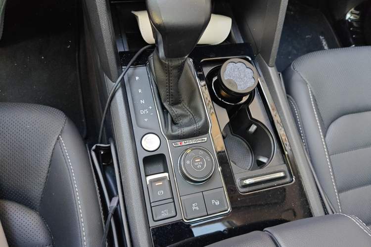 Used Volkswagen Teramont 2019 380TSI Four-Wheel Drive Luxury Version China VI Standard Gear Lever