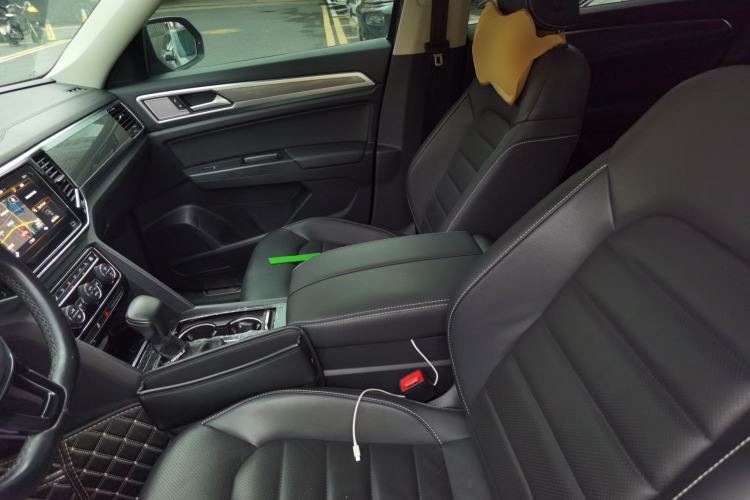 Used Volkswagen Teramont 2019 330TSI Two-Wheel-Drive Luxury Edition China VI Standard Left Front Seat