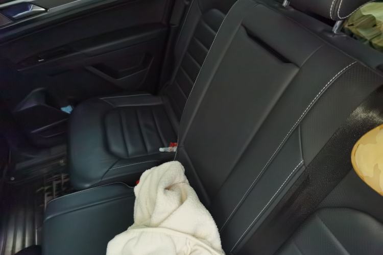 Used Volkswagen Teramont 2019 330TSI Two-Wheel-Drive Luxury Edition China VI Standard Left Rear Seat