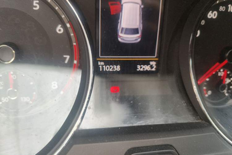 Used Volkswagen Teramont 2019 330TSI Two-Wheel-Drive Luxury Edition China VI Standard Odometer Close Up