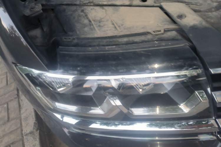 Used Volkswagen Teramont 2019 380TSI Four-Wheel Drive Luxury Version China VI Standard Right Front Headlight