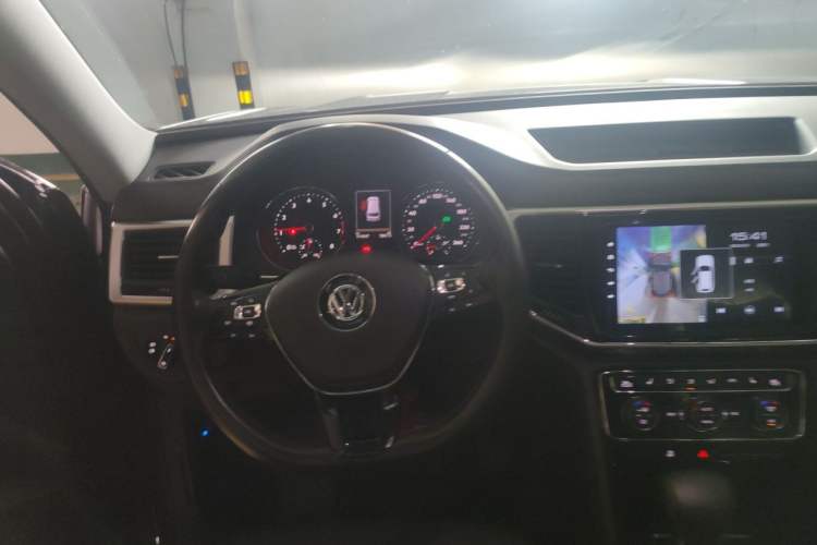 Used Volkswagen Teramont 2019 380TSI Four-Wheel Drive Luxury Version China VI Standard Steering Wheel