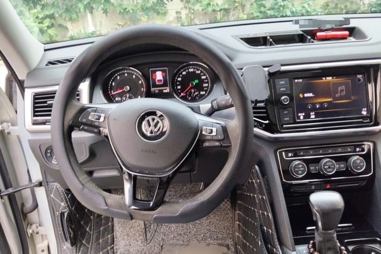 Used Volkswagen Teramont 2019 380TSI Four-Wheel Drive Luxury Version China VI Standard Steering Wheel