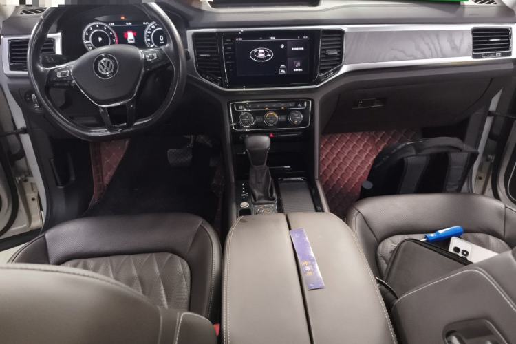 Used Volkswagen Teramont 2019 380TSI Four-Wheel Drive Flagship Model China V Standard Center Console
