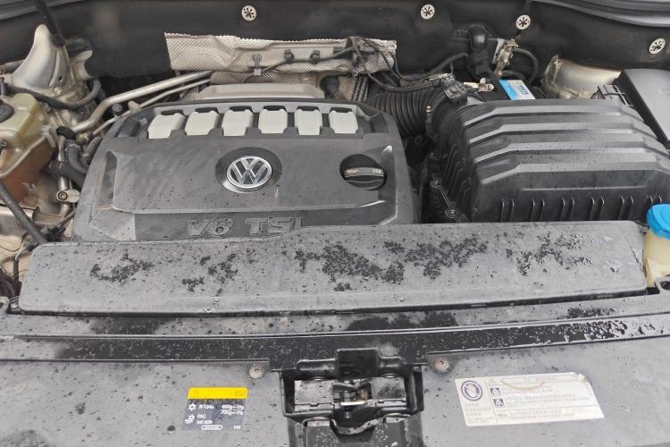 Used Volkswagen Teramont 2019 530 V6 Four-Wheel Drive Luxury Edition China V Standard Engine Bay