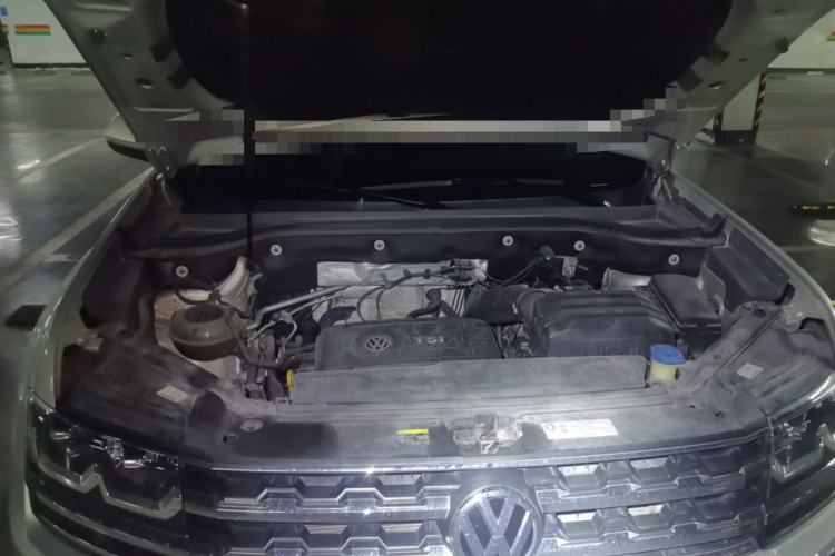 Used Volkswagen Teramont 2019 380TSI Four-Wheel Drive Luxury Version China VI Standard Engine Bay