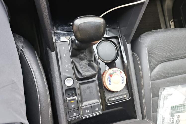 Used Volkswagen Teramont 2019 330TSI Two-Wheel-Drive Luxury Edition China VI Standard Gear Lever