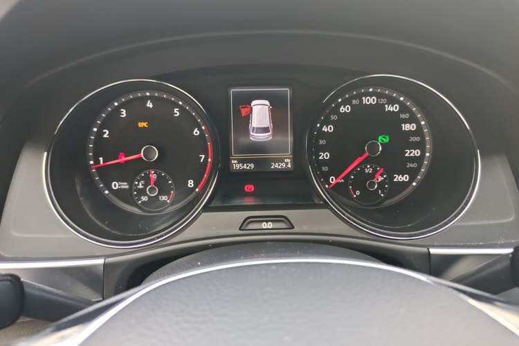 Used Volkswagen Teramont 2019 330TSI Two-Wheel-Drive Luxury Edition China VI Standard Instrument Cluster