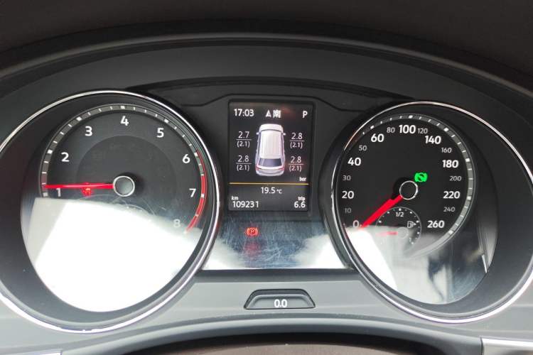 Used Volkswagen Teramont 2019 530 V6 Four-Wheel Drive Luxury Edition China V Standard Instrument Cluster