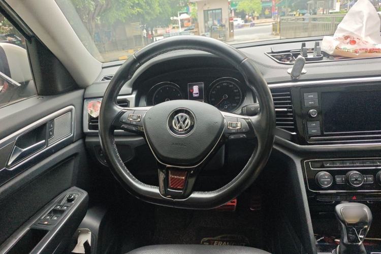 Used Volkswagen Teramont 2019 380TSI Four-Wheel Drive Luxury Version China VI Standard Steering Wheel