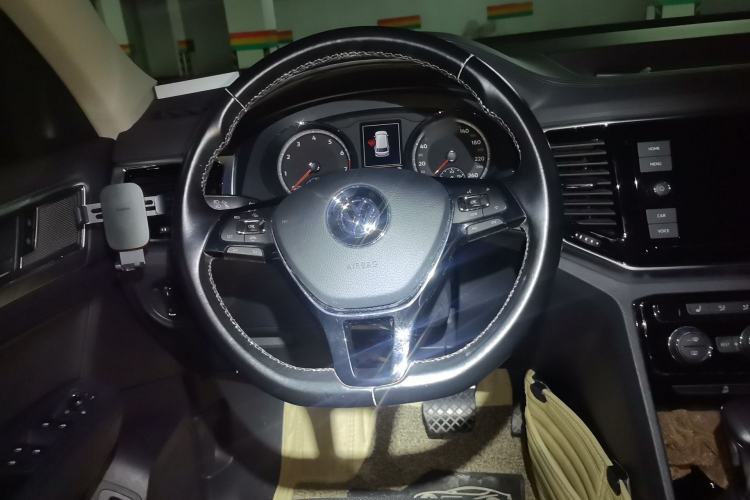 Used Volkswagen Teramont 2019 380TSI Four-Wheel Drive Luxury Version China VI Standard Steering Wheel