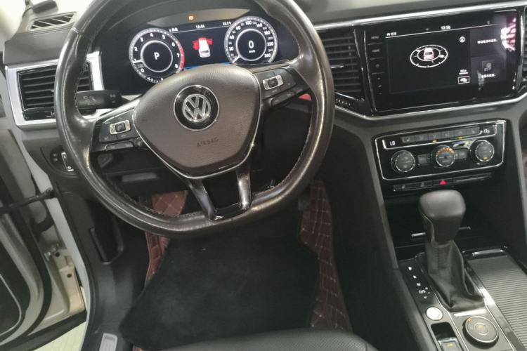 Used Volkswagen Teramont 2019 380TSI Four-Wheel Drive Flagship Model China V Standard Steering Wheel