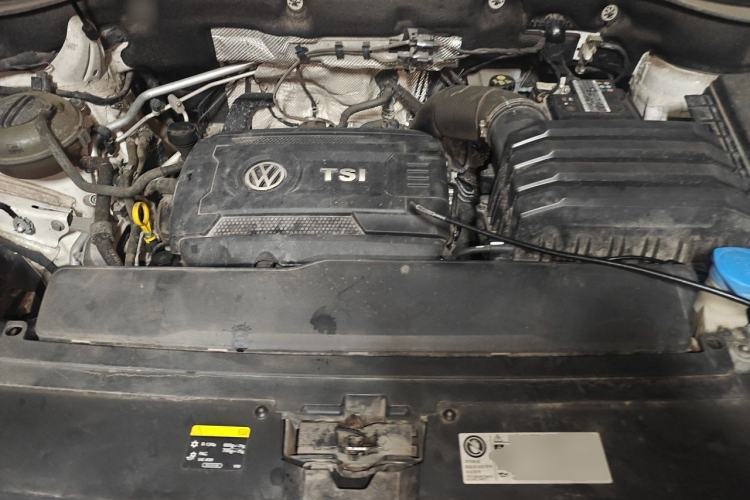 Used Volkswagen Teramont 2019 380TSI Four-Wheel Drive Luxury Version China V Standard Engine Bay