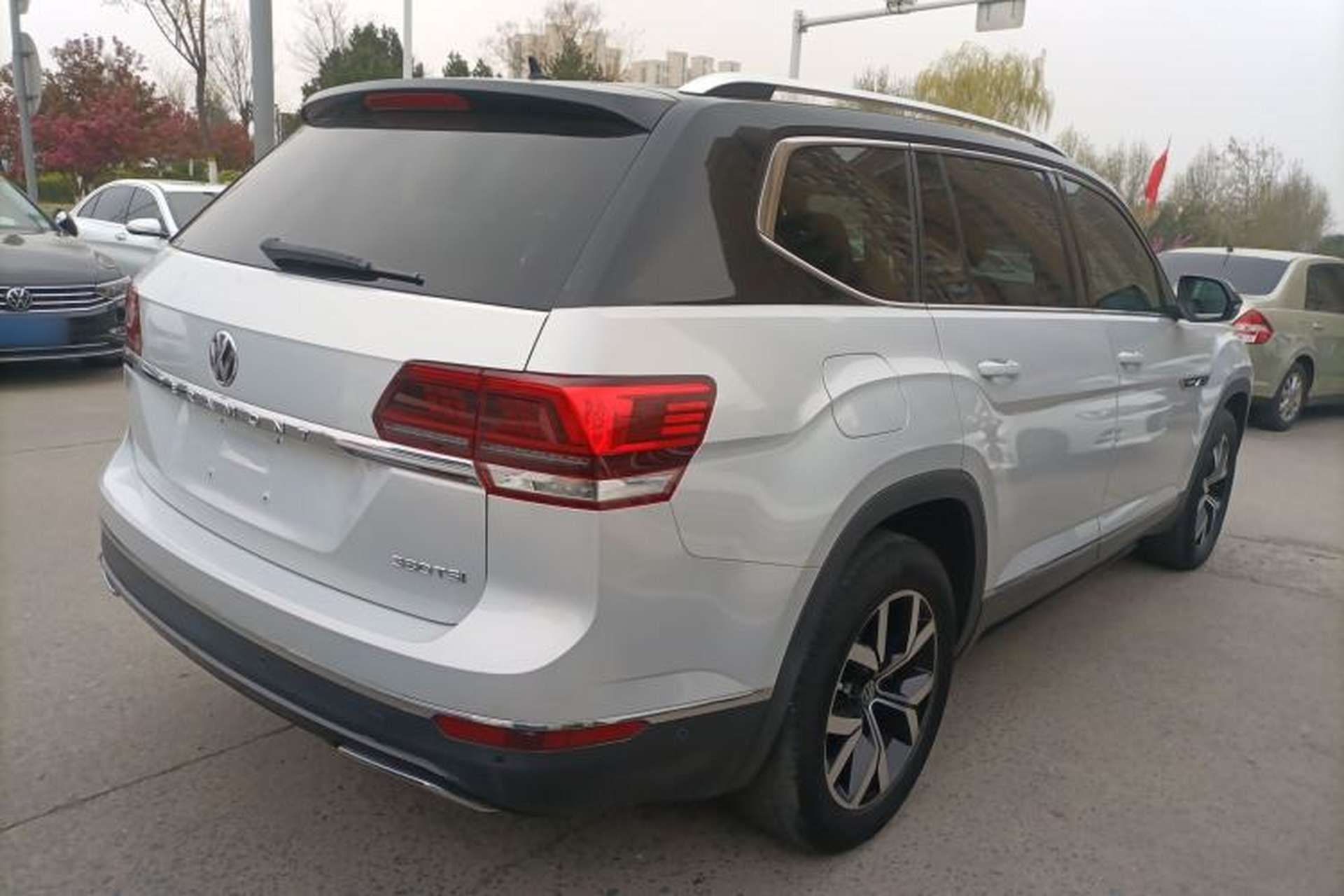 Used Volkswagen Teramont 2019 380TSI Four-Wheel Drive Luxury Version China VI Standard Rear Right 45 Deg