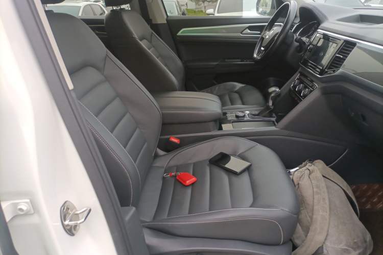 Used Volkswagen Teramont 2019 380TSI Four-Wheel Drive Luxury Version China VI Standard Right Front Seat