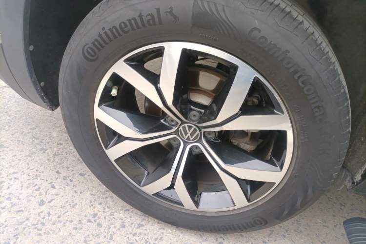 Used Volkswagen Teramont 2019 380TSI Four-Wheel Drive Luxury Version China VI Standard Right Rear Wheel Hub