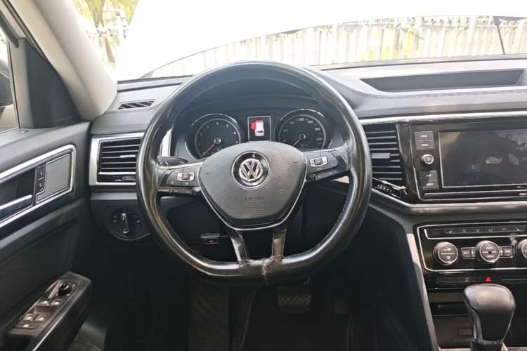 Used Volkswagen Teramont 2019 380TSI Four-Wheel Drive Luxury Version China VI Standard Steering Wheel