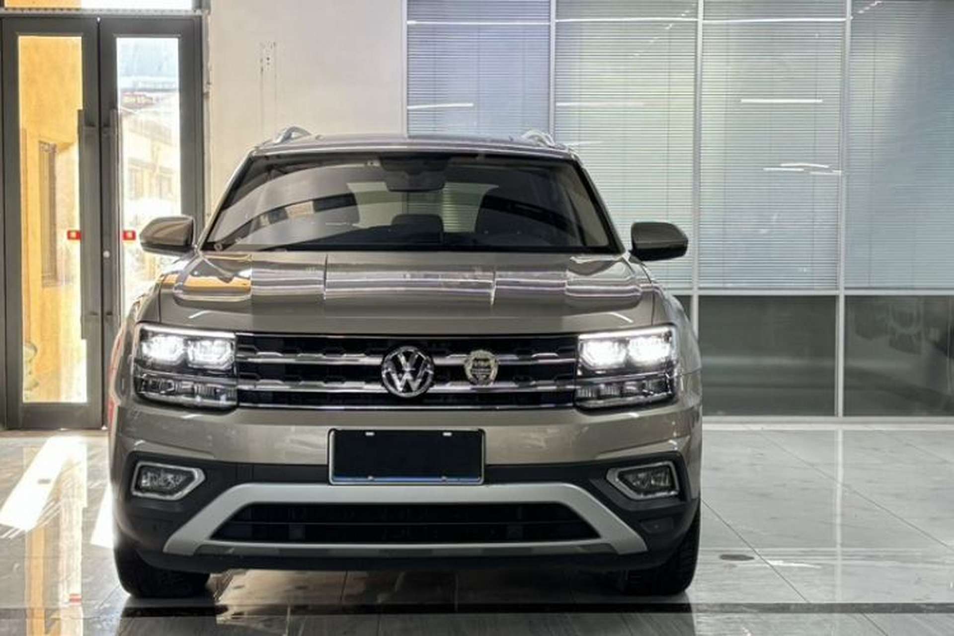 Used Volkswagen Teramont 2019 380TSI Four-Wheel Drive Luxury Version China V Standard Exterior 2