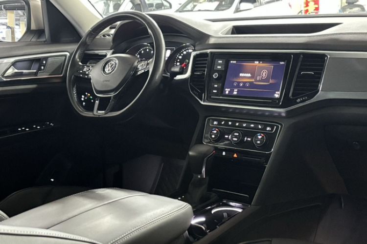 Used Volkswagen Teramont 2019 380TSI Four-Wheel Drive Luxury Version China V Standard Interior 4