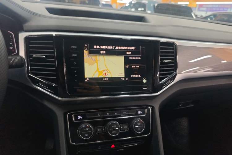 Used Volkswagen Teramont 2020 Revised Version 380TSI Four-Wheel Drive Comfort Edition Audio And AC Panel