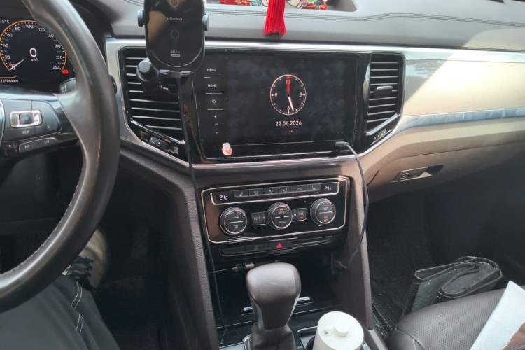Used Volkswagen Teramont 2020 380TSI Four-Wheel Drive Luxury Version China VI Standard Audio And AC Panel