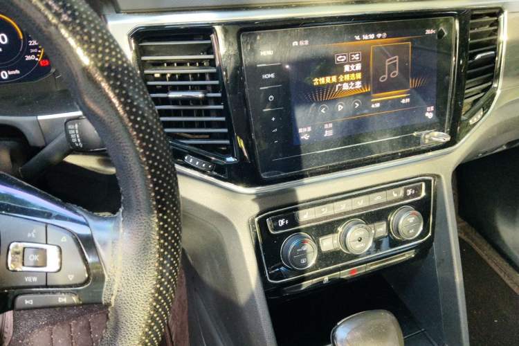 Used Volkswagen Teramont 2020 380TSI Four-Wheel Drive Luxury Version China VI Standard Audio And AC Panel
