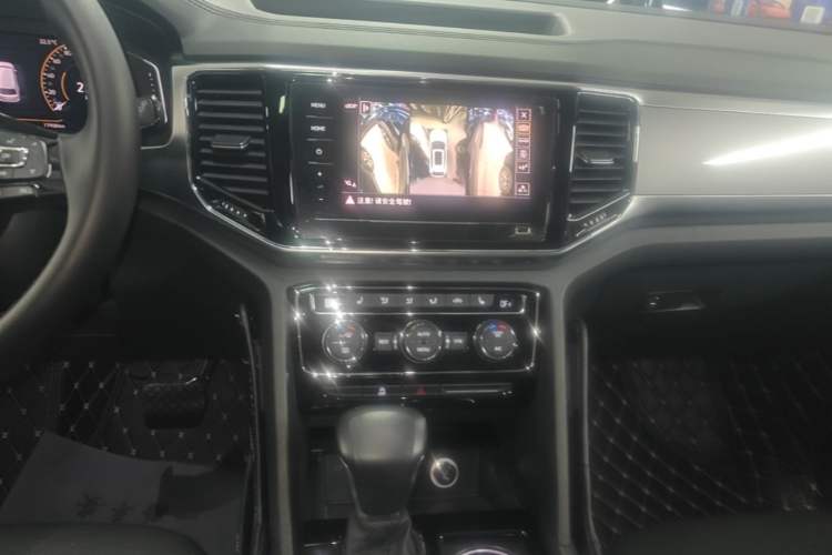 Used Volkswagen Teramont 2020 330TSI Two-Wheel-Drive Luxury Edition China VI Standard Audio And AC Panel