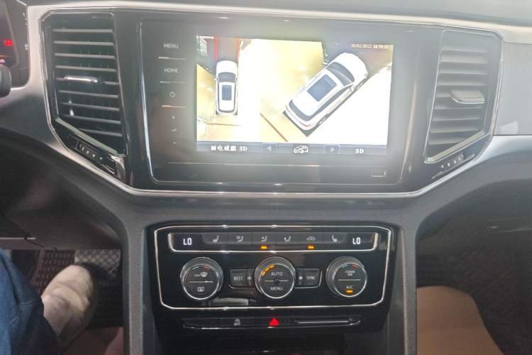 Used Volkswagen Teramont 2020 380TSI Four-Wheel Drive Luxury Version China VI Standard Audio And AC Panel