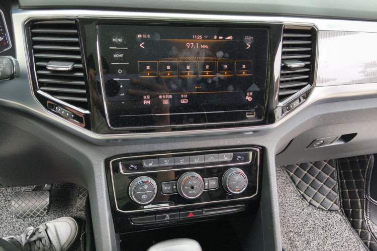 Used Volkswagen Teramont 2020 380TSI Four-Wheel Drive Luxury Version China VI Standard Audio And AC Panel