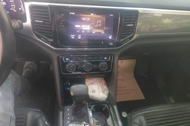 Used Volkswagen Teramont 2020 380TSI Four-Wheel Drive Luxury Version China VI Standard Audio And AC Panel