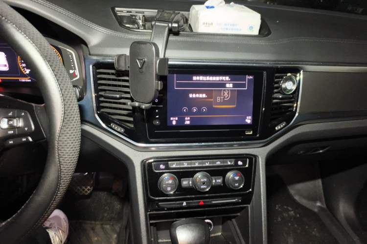 Used Volkswagen Teramont 2020 330TSI Two-Wheel-Drive Luxury Edition China VI Standard Audio And AC Panel